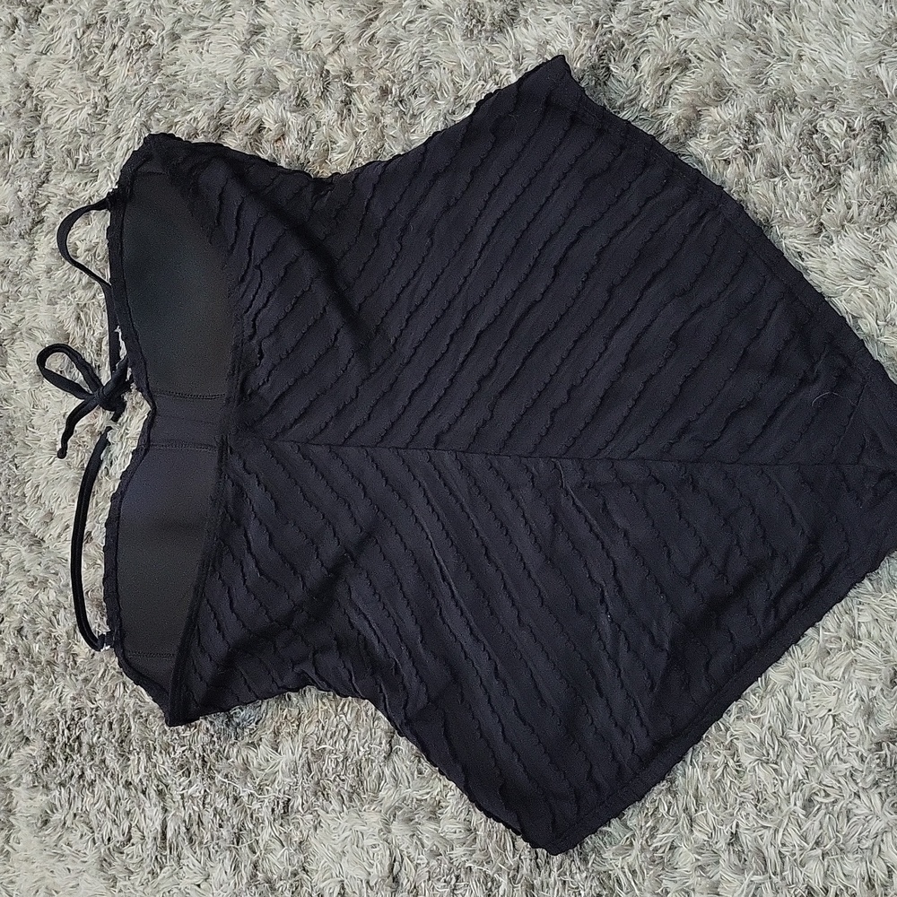Black Ruffled Swimsuit - Picture 5 of 6